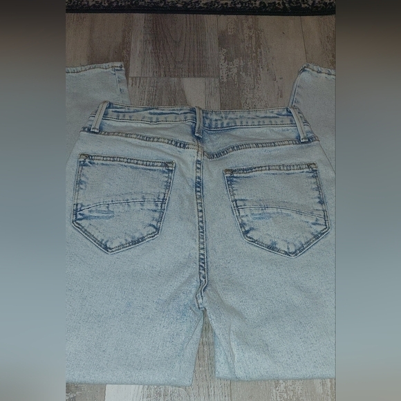 NEW Driftwood Gizelle Geometric Embroidered Straight Jeans Ladies Size 26 - Picture 9 of 12